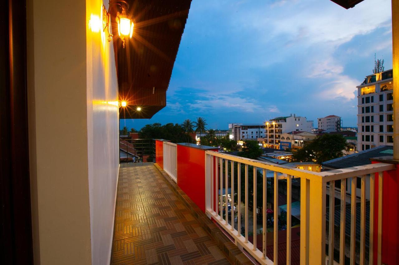Champion Boutique Hotel Vientiane Exterior photo